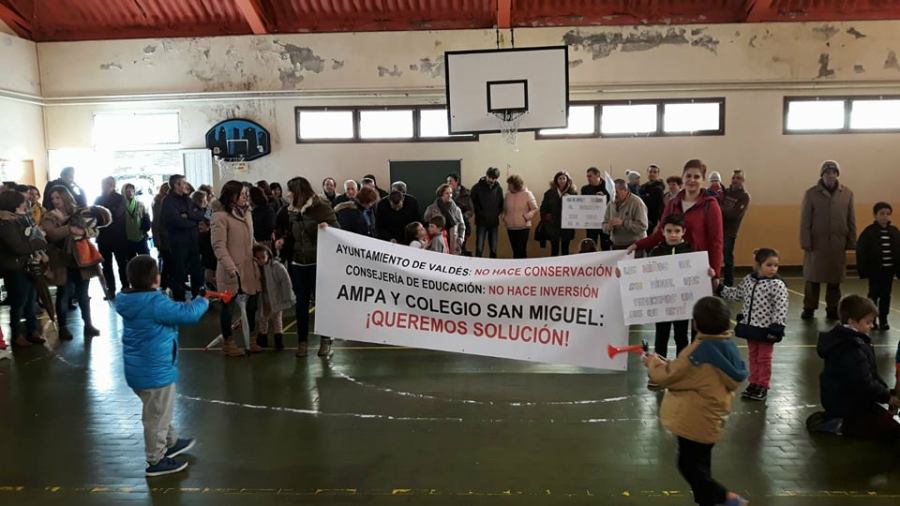 25437268_10215483272021250_451667846_n